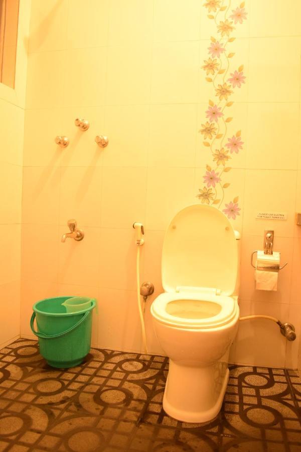 BE ANIMAL Hostel Bangalore Buitenkant foto