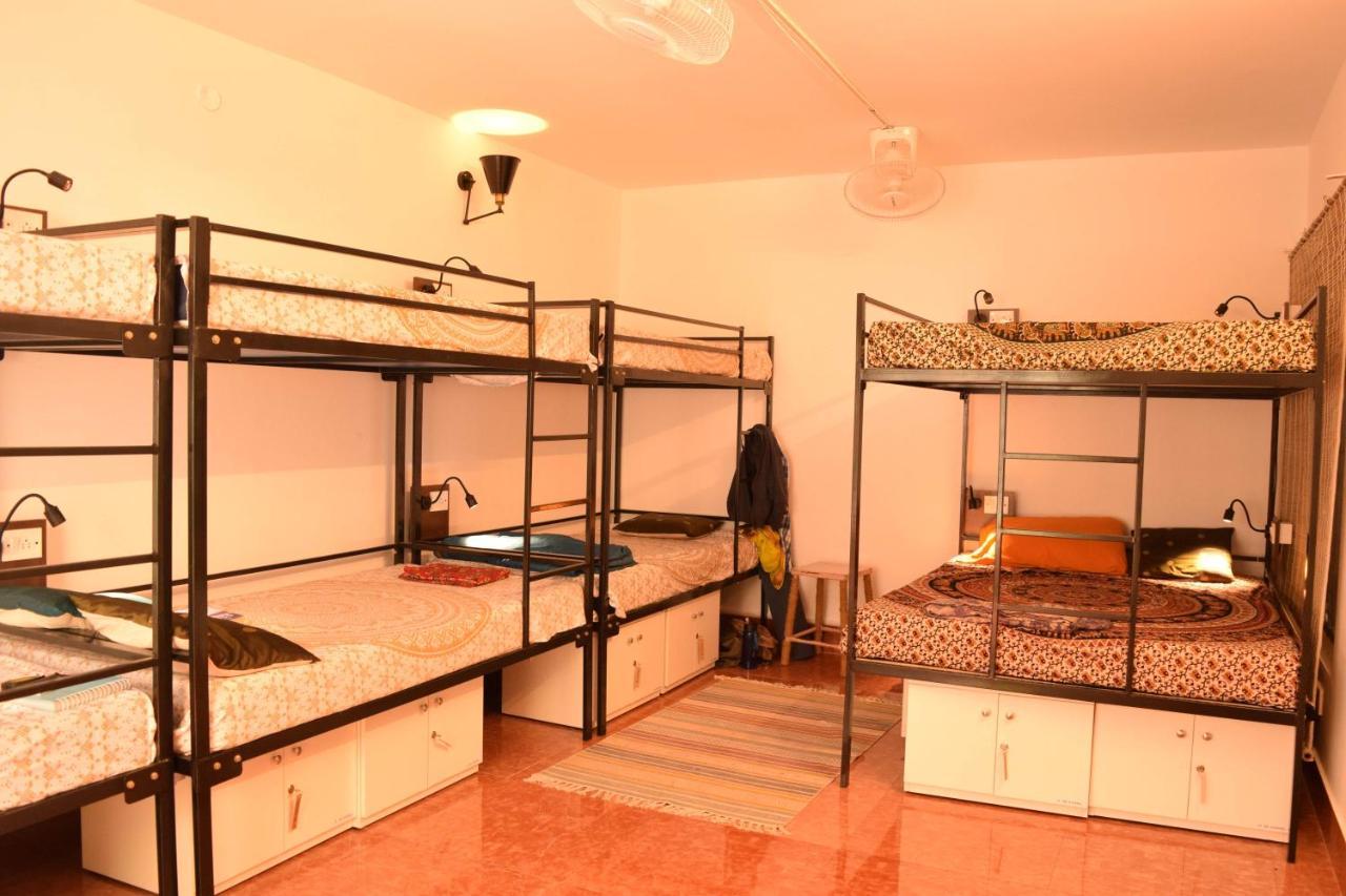 BE ANIMAL Hostel Bangalore Buitenkant foto